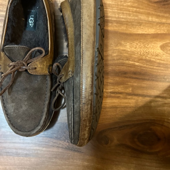 Ugg Australia Byron Cappuccino Dark Brown Suede Slippers 5102 Men’s 11 - Picture 3 of 10